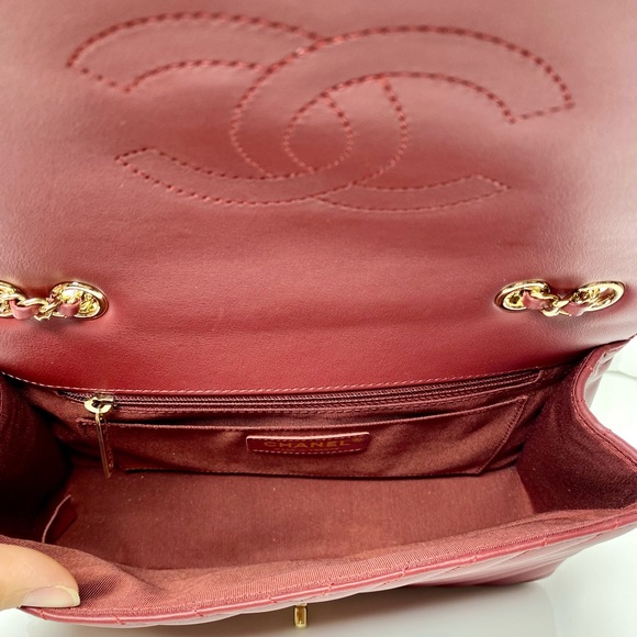 Authentic Chanel ‘Statement’ Chevron Quilted Flap Bag - FULL SET - Picture 9 of 12